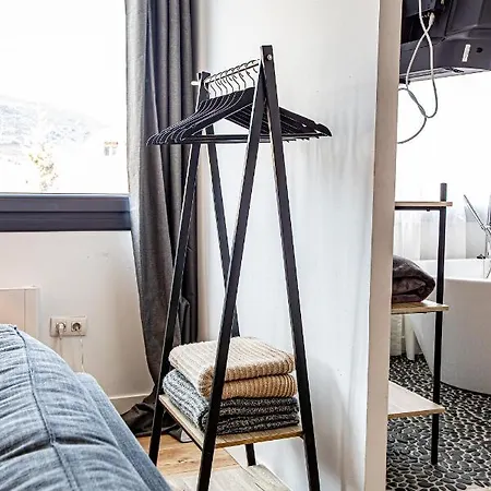 Holidays, Edelweiss, 1 Dormitorio, 4 Personas Apartment